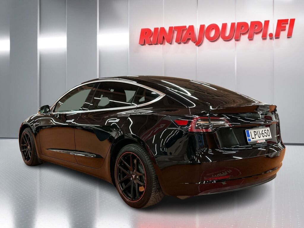 Tesla Model 3 2020 Musta