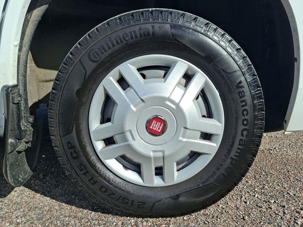 Hobby Optima Ontour T65 HKM 2021 Valkoinen