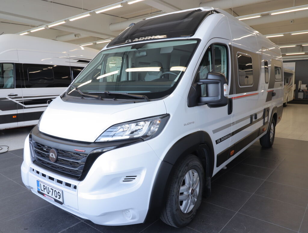 Adria TWIN SPORT 640 SLB 2021 9