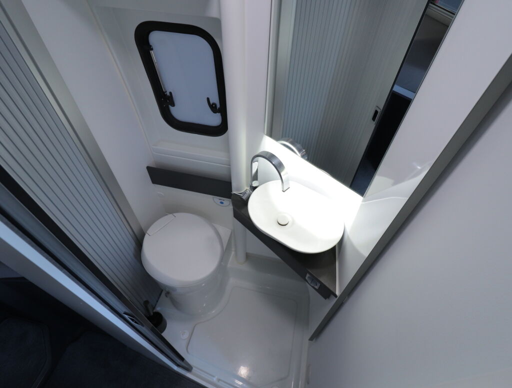 Adria TWIN SPORT 640 SLB 2021 9