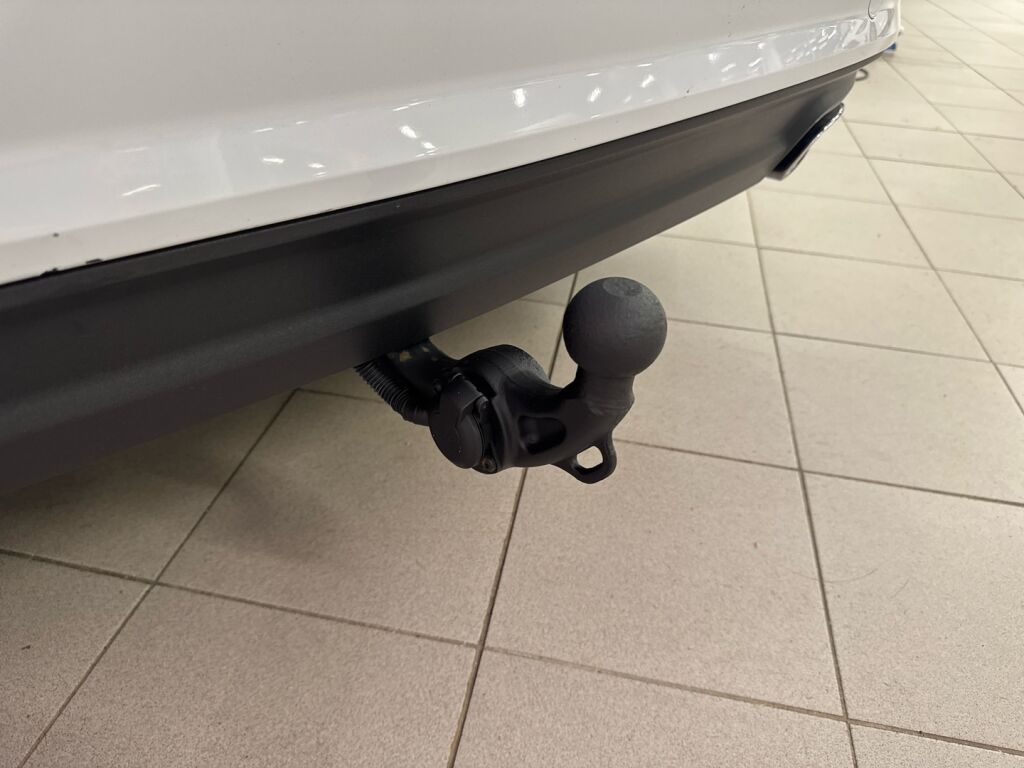 Audi A6 2017 Valkoinen