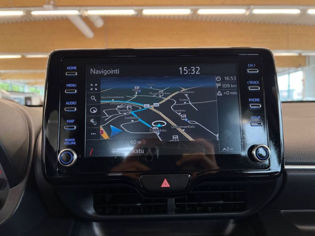 Toyota Yaris 2021 Valkoinen