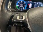 Volkswagen Passat 2018 Valkoinen