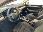 Volkswagen Passat 2018 Valkoinen