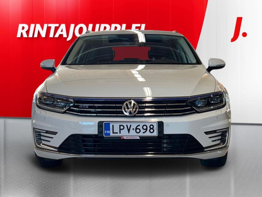 Volkswagen Passat 2018, photo 4/33