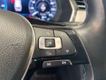 Volkswagen Passat 2018 Valkoinen