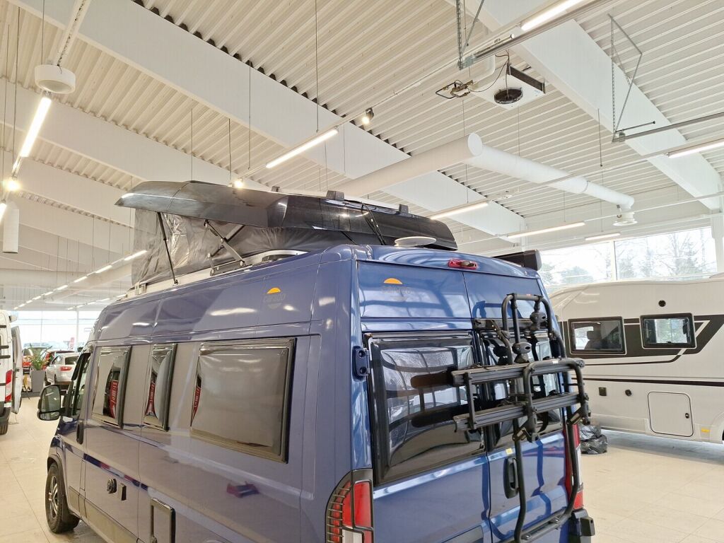 Carado C600 2021 Sininen