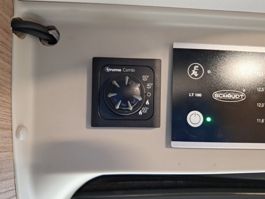 Carado C600 2021 Sininen