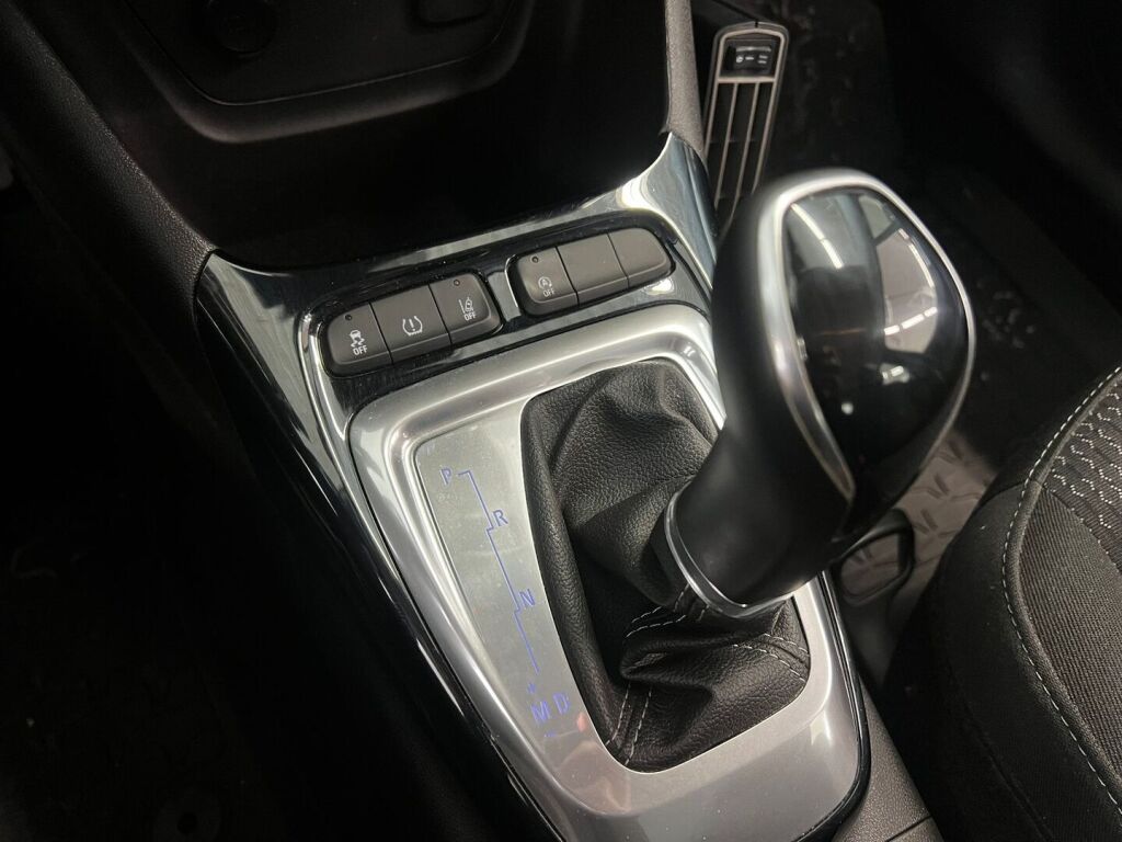 Opel Crossland 2021 Valkoinen