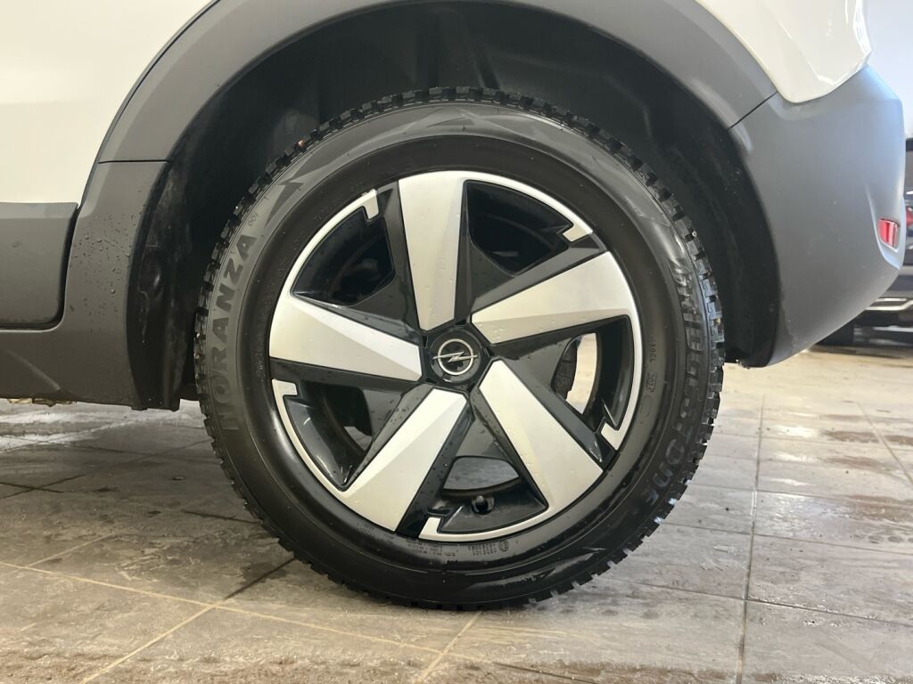 Opel Crossland 2021 Valkoinen