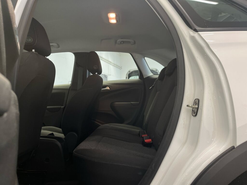 Opel Crossland 2021 Valkoinen