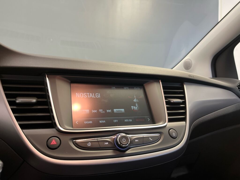 Opel Crossland 2021 Valkoinen