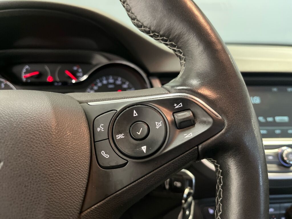 Opel Crossland 2021 Valkoinen