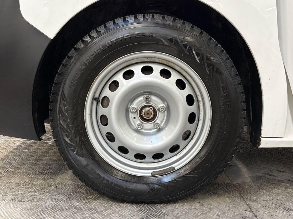 Opel Vivaro 2021 Valkoinen