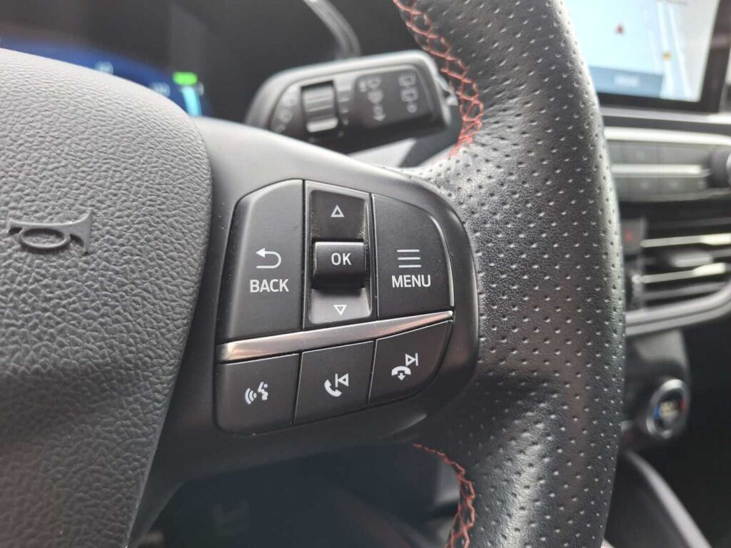 Ford Kuga 2020 Harmaa