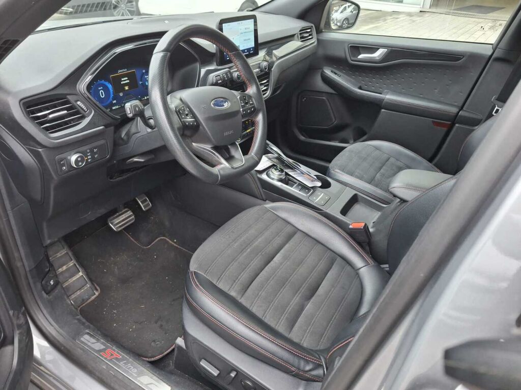 Ford Kuga 2020 Harmaa