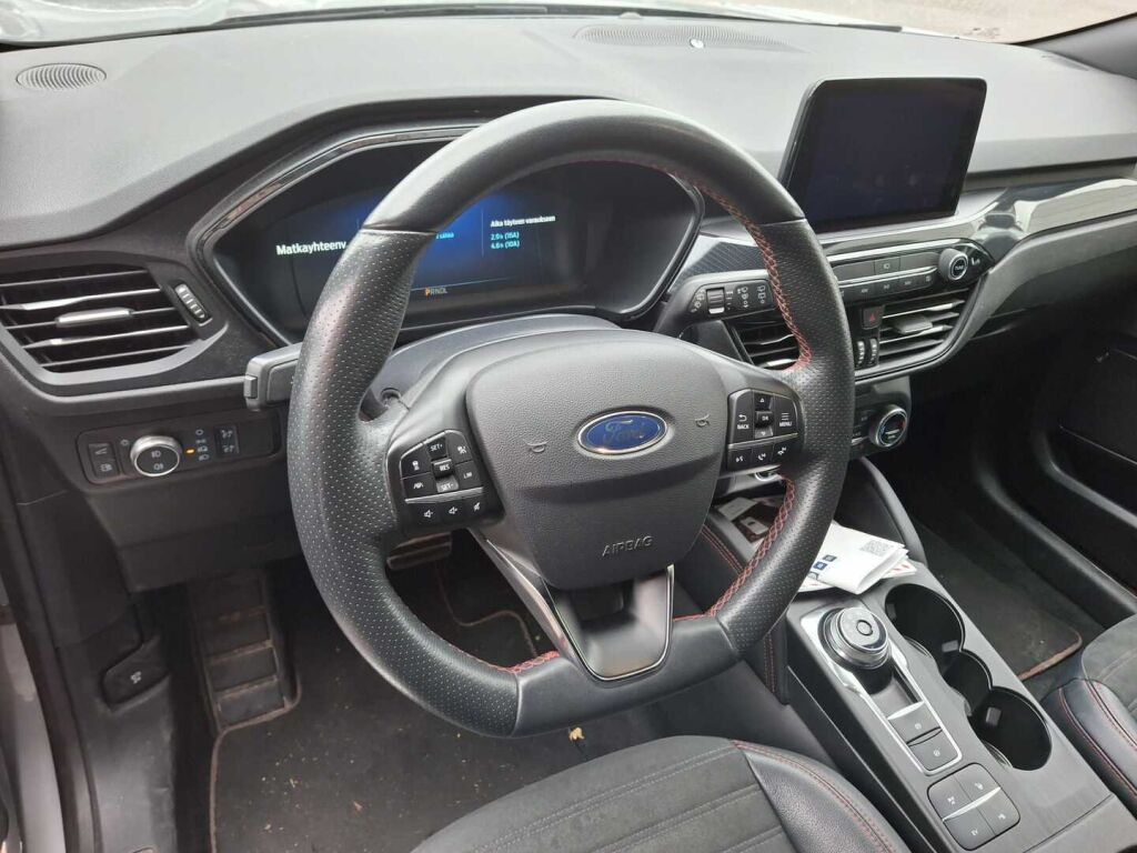 Ford Kuga 2020 Harmaa