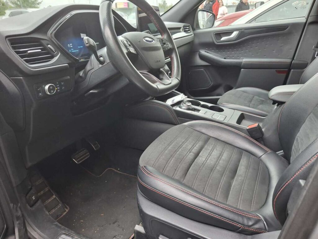 Ford Kuga 2020 Harmaa