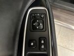 Mitsubishi Outlander PHEV 2016 Ruskea (beige)