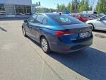 Skoda Octavia 2021 Sininen