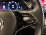 Skoda Octavia 2021 Sininen