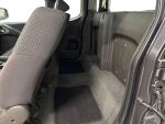 Nissan Navara 2009 Harmaa