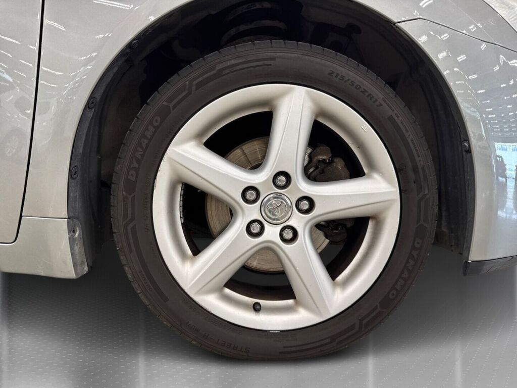 Toyota Avensis 2009 Harmaa