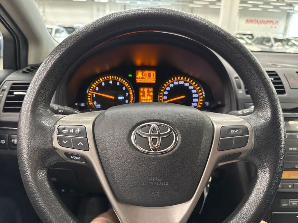 Toyota Avensis 2009 Harmaa