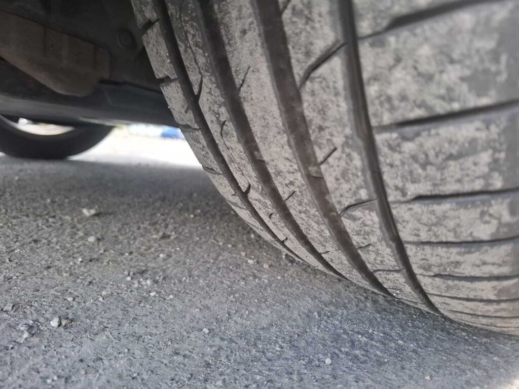 Toyota Avensis 2009 Harmaa