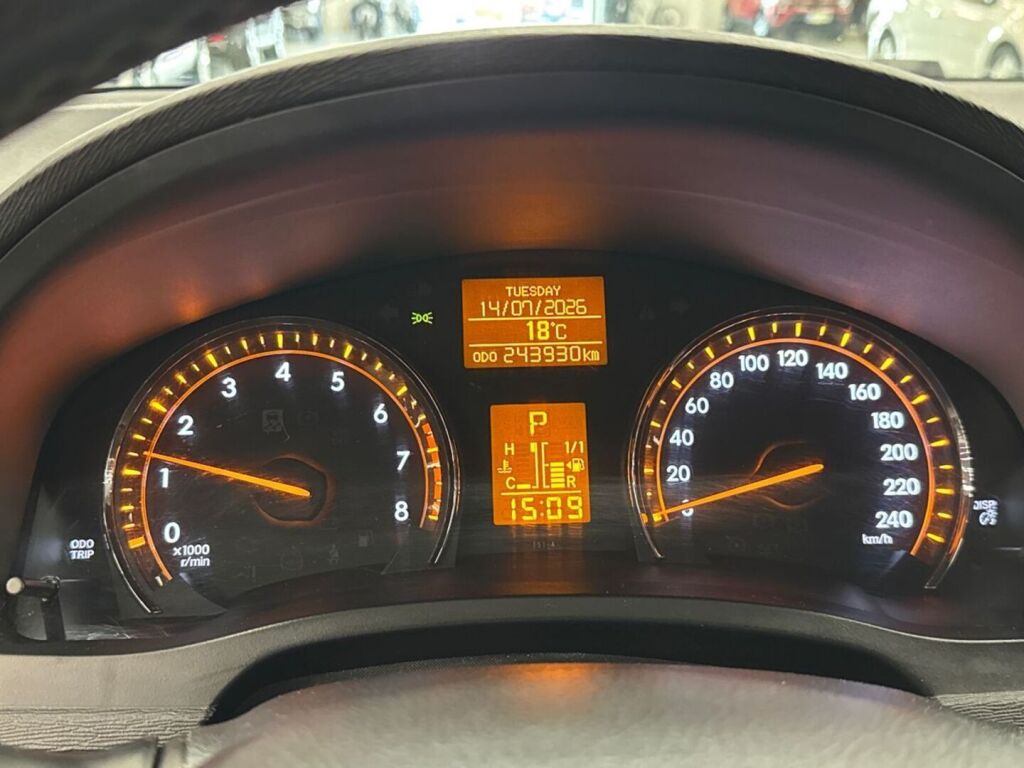 Toyota Avensis 2009 Harmaa