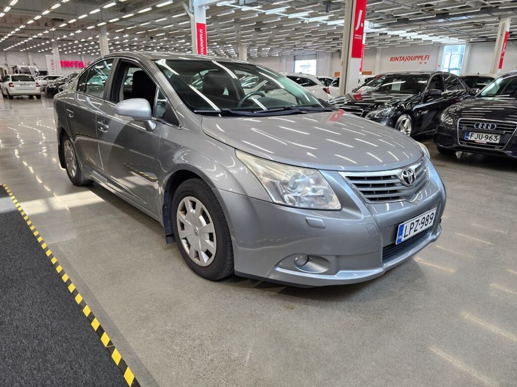 Toyota Avensis 2009 Harmaa