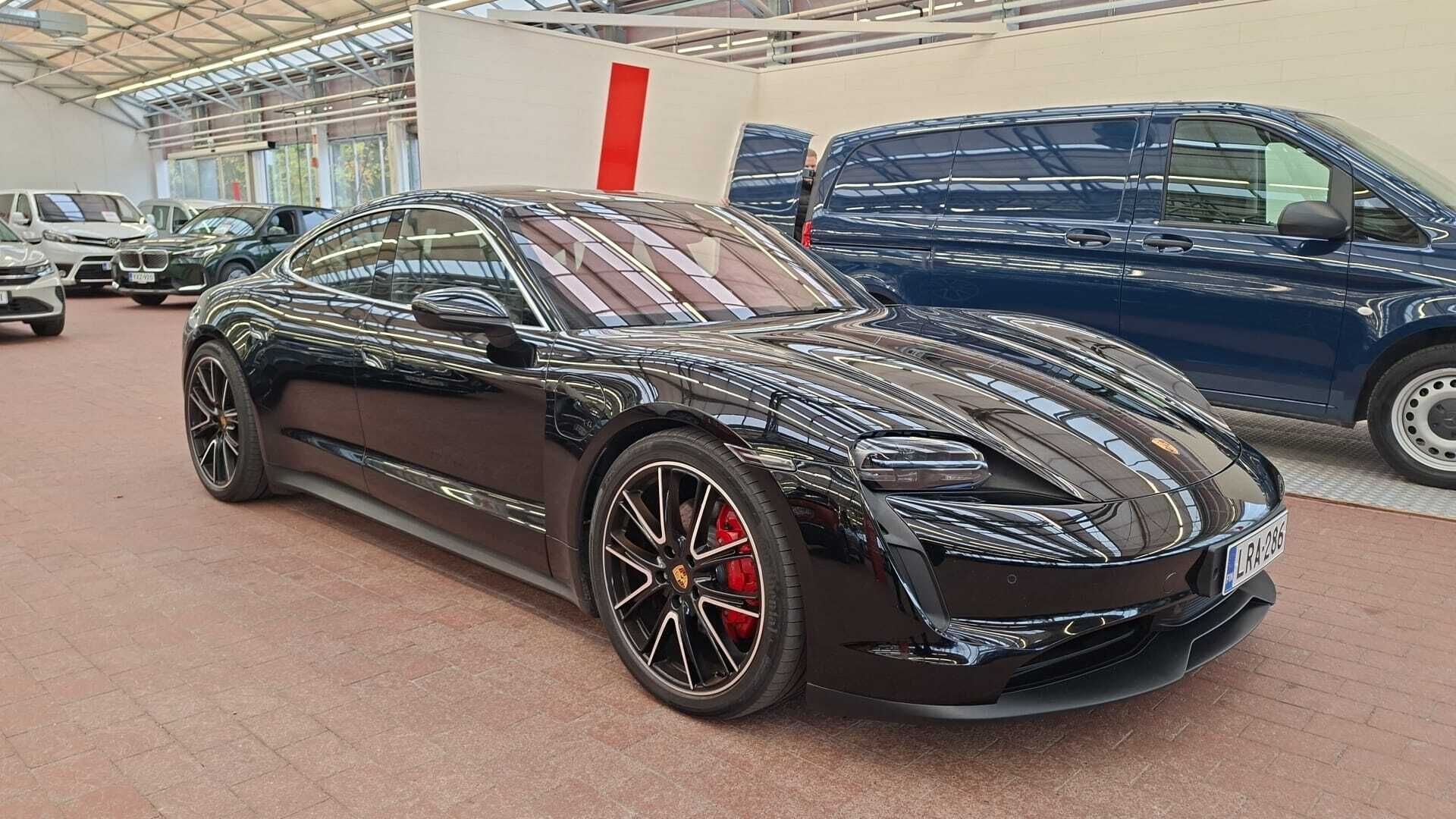 Porsche Taycan