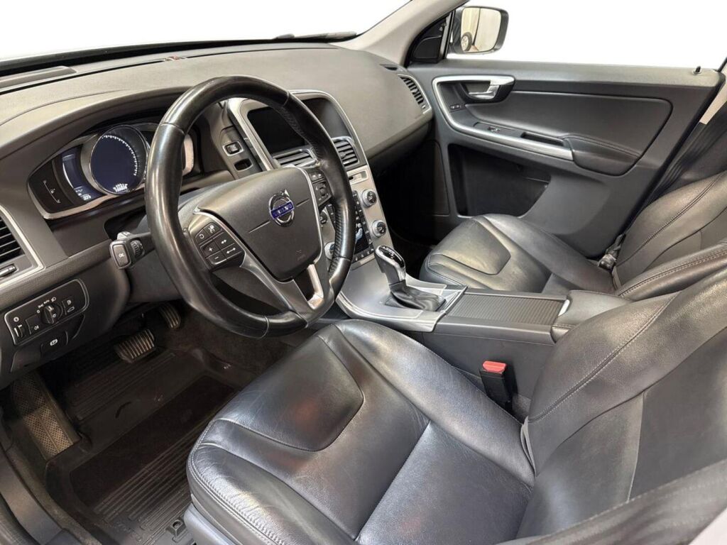 Volvo XC60 2017 Valkoinen
