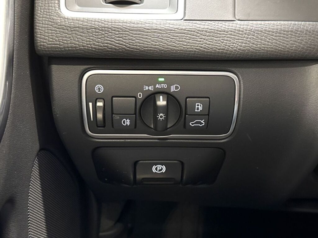 Volvo XC60 2017 Valkoinen