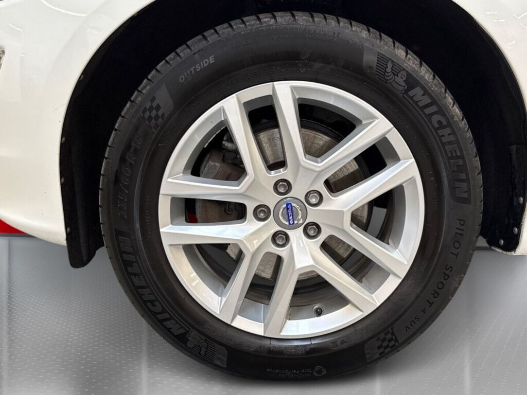 Volvo XC60 2017 Valkoinen