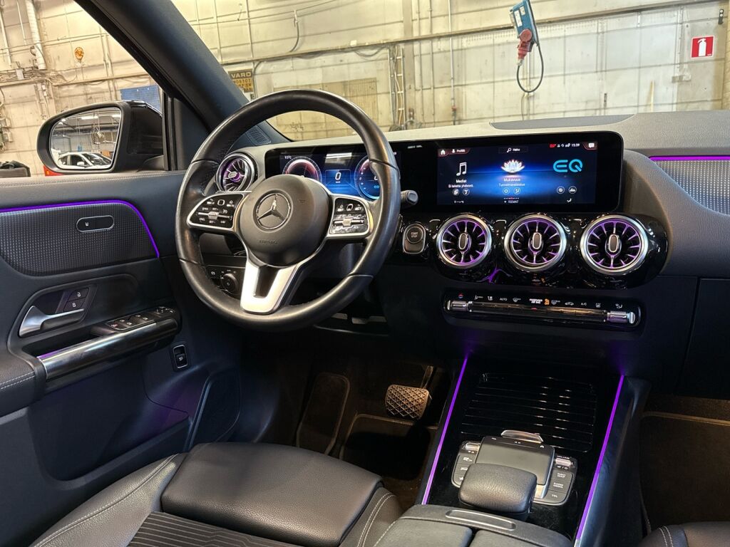 Mercedes-Benz EQA 2022 Musta