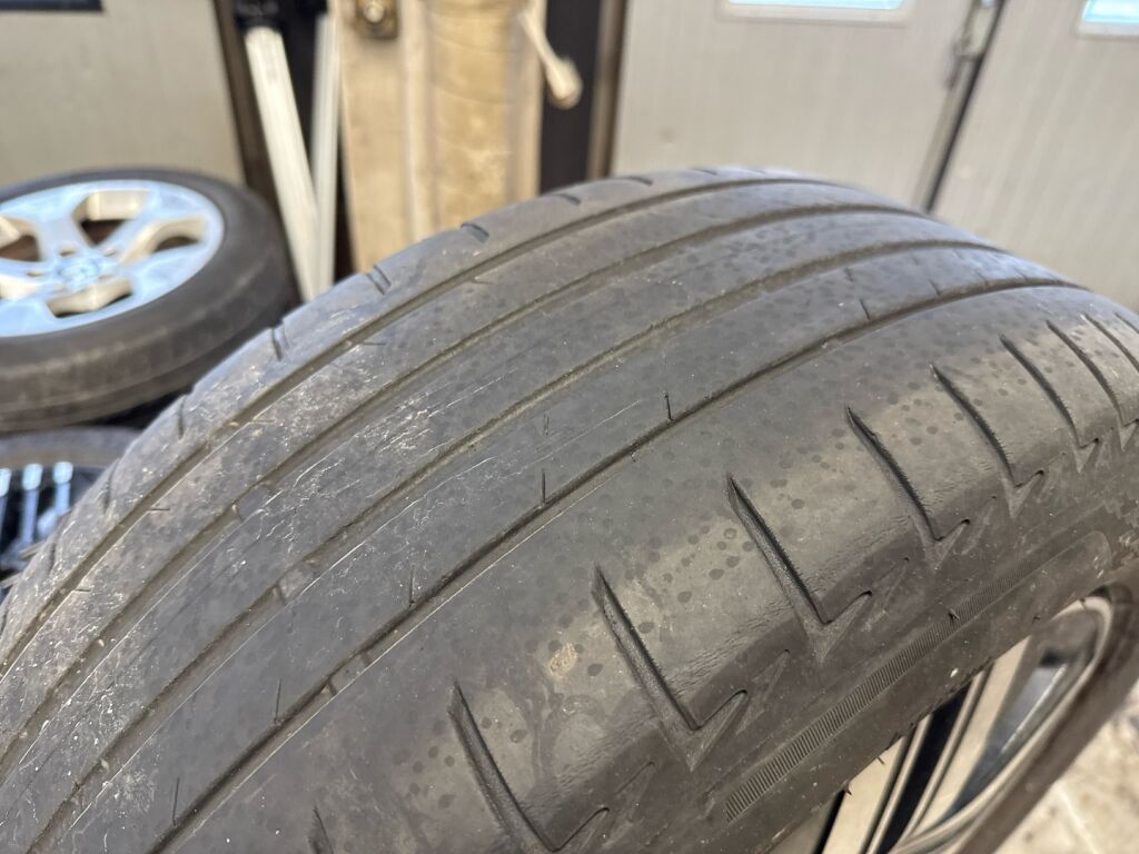 Mercedes-Benz EQA 2022 Musta