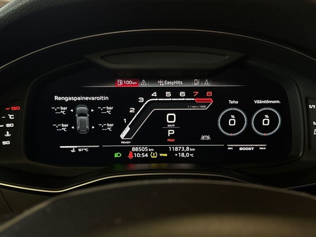Audi RS6 2020 Musta