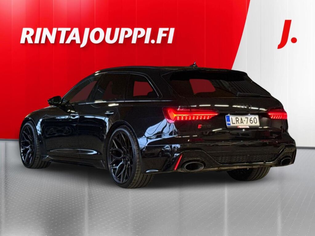 Audi RS6 2020 Musta