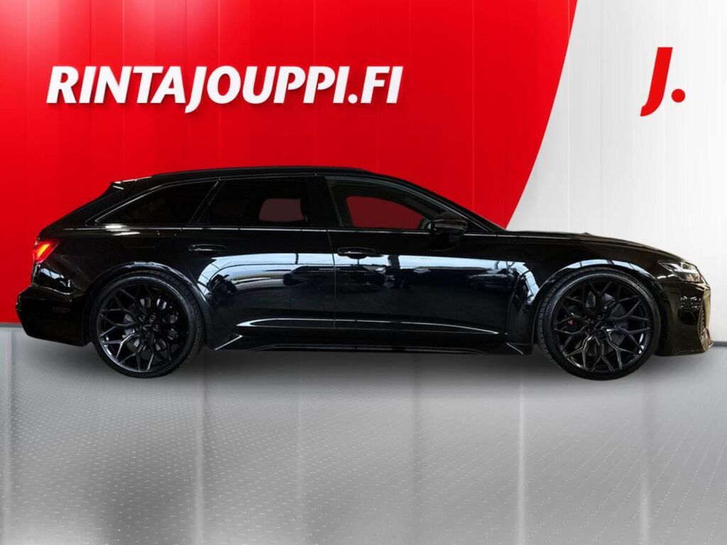 Audi RS6 2020 Musta