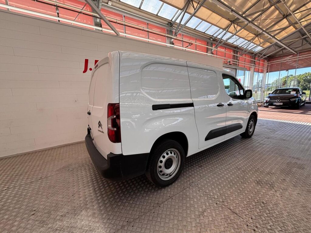 Citroen Berlingo Van 2021 Valkoinen
