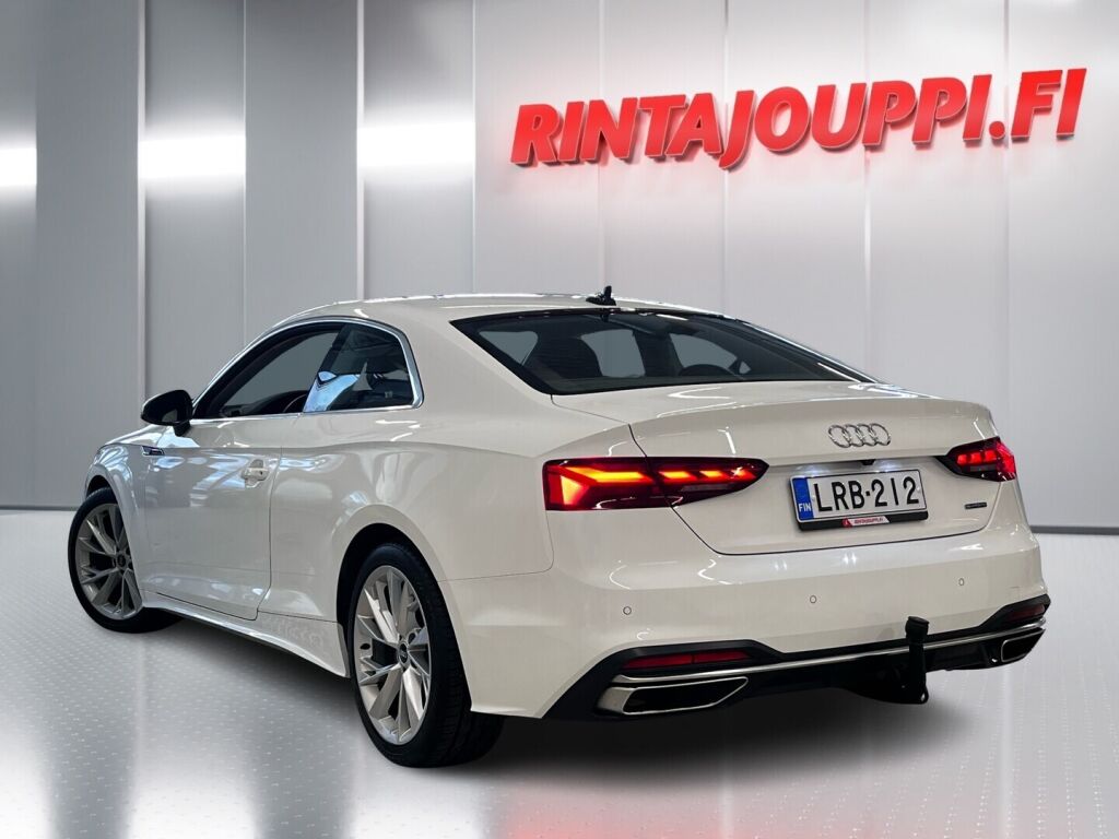 Audi A5 2021 Valkoinen
