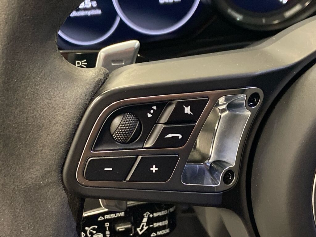 Porsche Panamera 2020 Harmaa