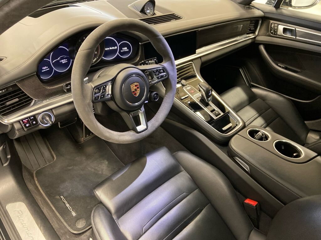 Porsche Panamera 2020 Harmaa