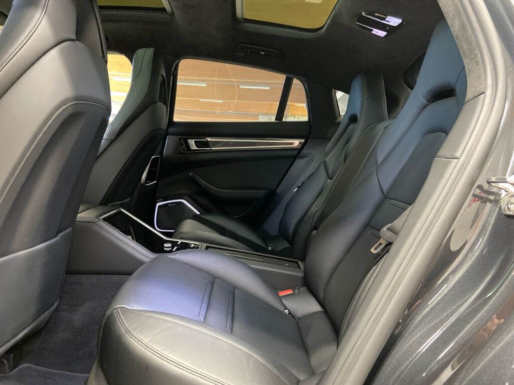 Porsche Panamera 2020 Harmaa