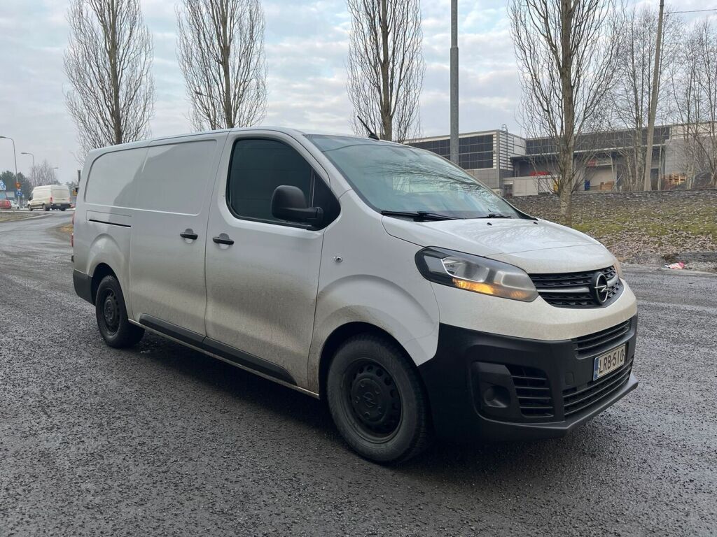 Opel Vivaro 2021 Valkoinen