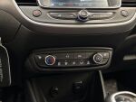 Opel Crossland 2021 Punainen