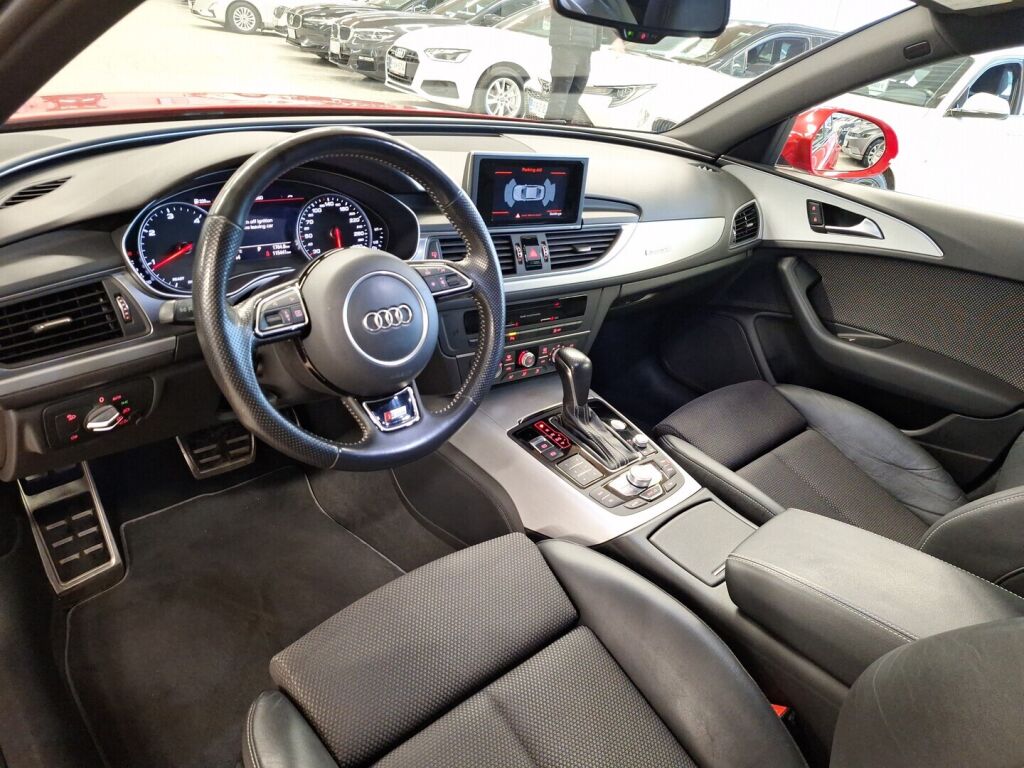 Audi A6 2017 Punainen