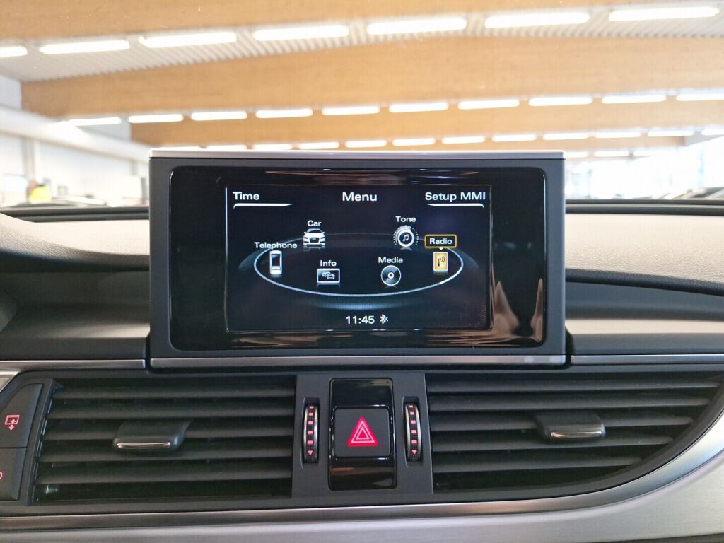 Audi A6 2017 Punainen