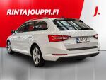 Skoda Superb 2022 Valkoinen